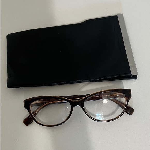 Women’s Fendi Brown Tortoise Shell Glasses - Picture 1 of 4